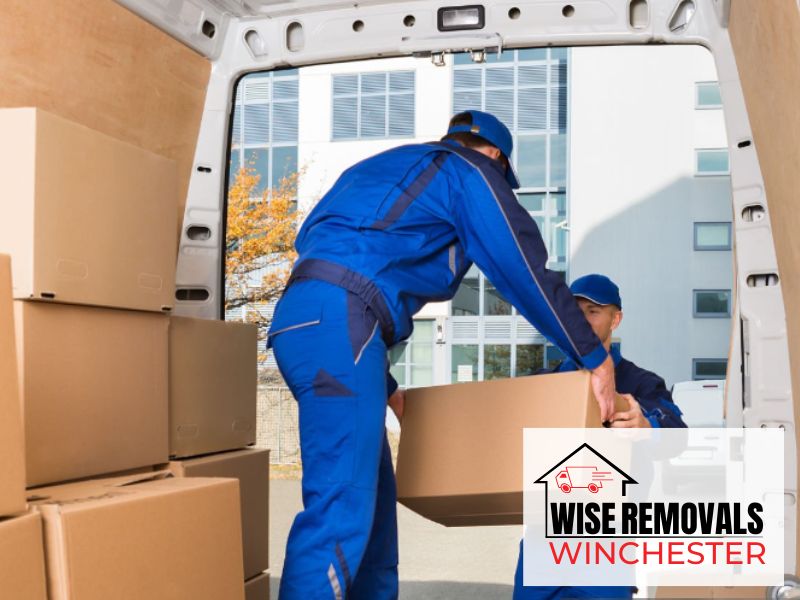 SO22 hampshire man and van winchester