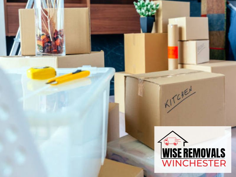 removals SO22 winchester hampshire