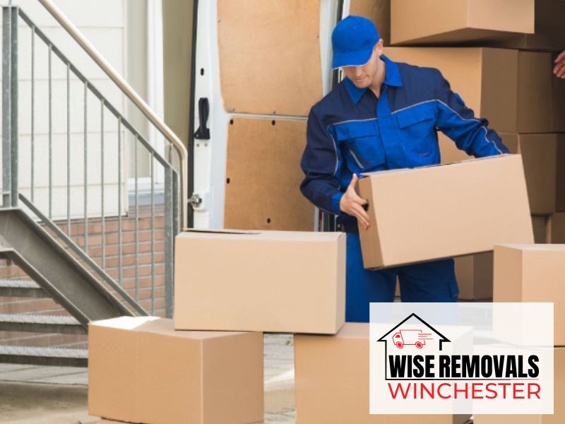 winchester SO22 hampshire man and van